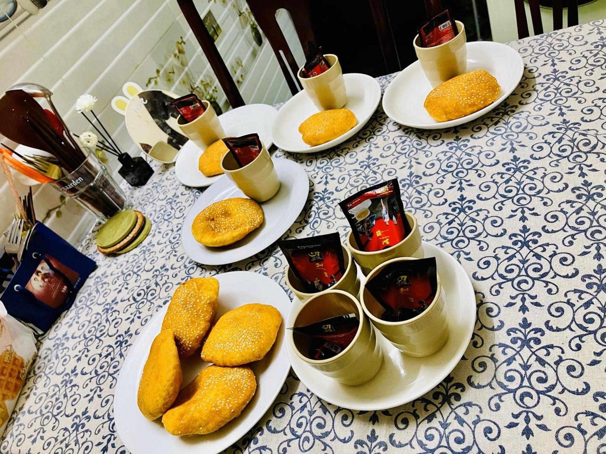 花ren Hostel مدينة هوشي منه المظهر الخارجي الصورة