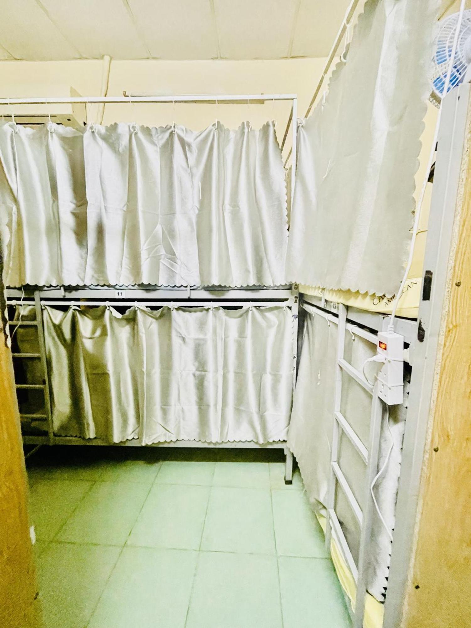 花ren Hostel مدينة هوشي منه المظهر الخارجي الصورة