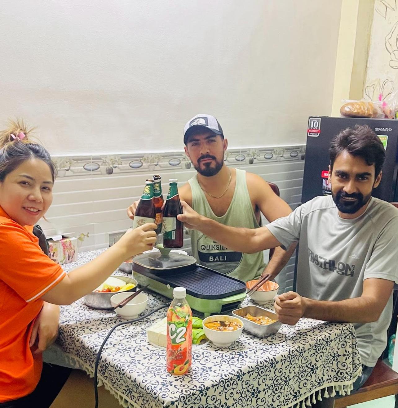 花ren Hostel مدينة هوشي منه المظهر الخارجي الصورة